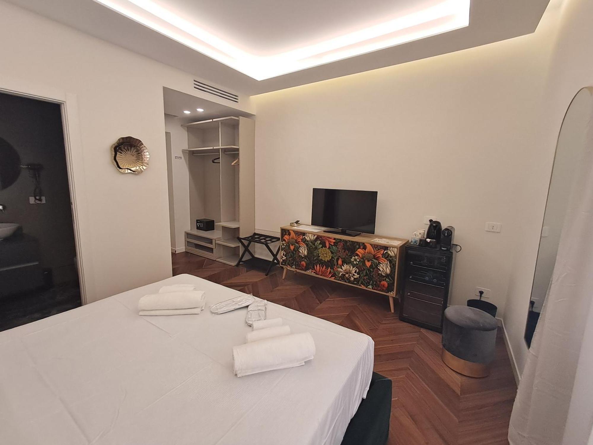 Sistina New Collection, Roma Barberini — Photos 1